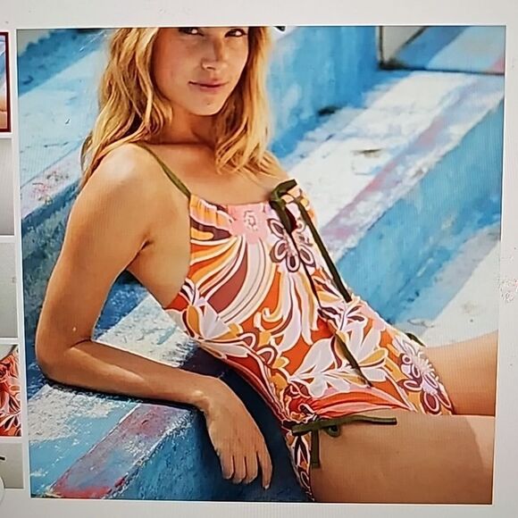 Aerie Printed Ruched Keyhole One Piece Swimsuit small - Picture 1 of 9